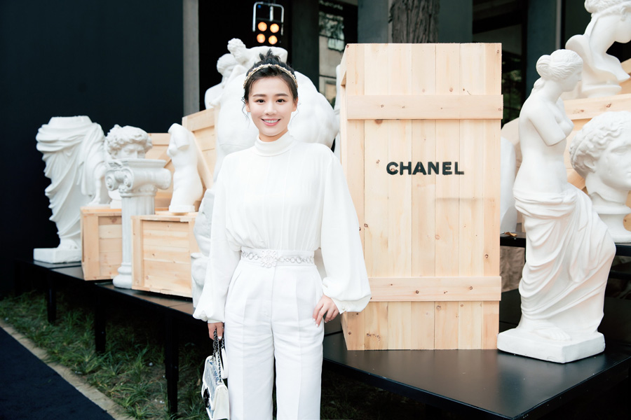 Celebrities delight 2018 Chanel resort collection fashion show