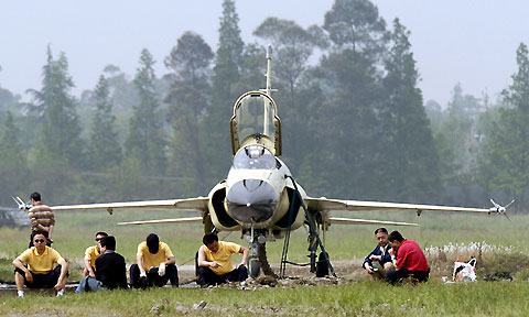 A Xiaolong/FC-4 fighter jet ready to take a test flight on Friday in Chengdu, Sichuan Province.