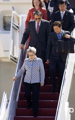 China's Vice Premier Wu Yi arrives at Andrews Air Force Base near Washington, May 21, 2007. 