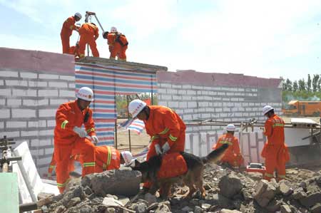 Rescue drill held to mark first anniversary of the quake