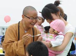 Monk Su and the temple of birth