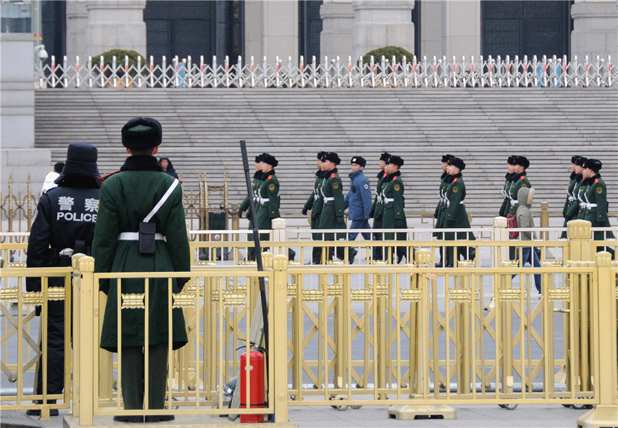 Beijing steps up security for two sessions