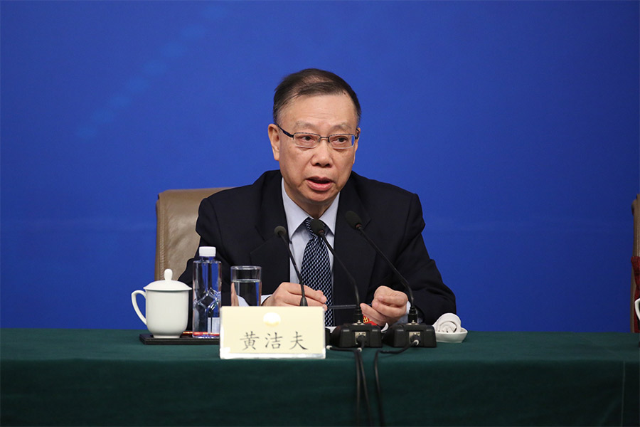 CPPCC members attend press conference on improving people's livelihood