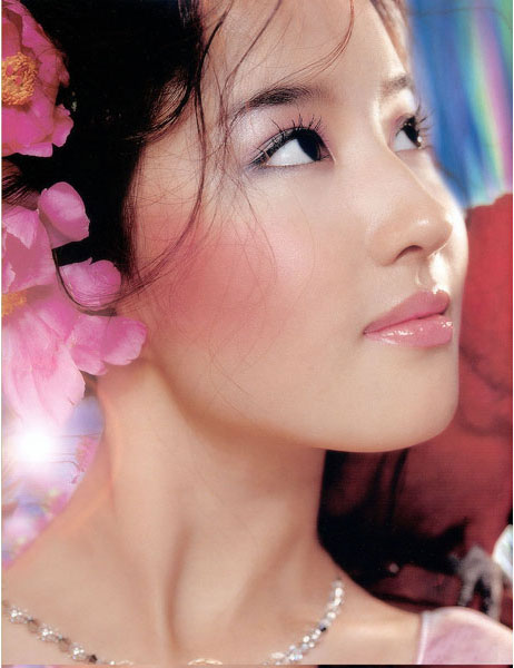 Liu Yifei may be female lead in Ang Lee film