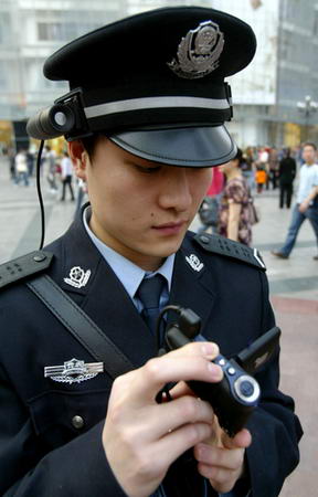 'Electronic eyes' of policemen