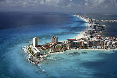 Cancun, the door to Mexico