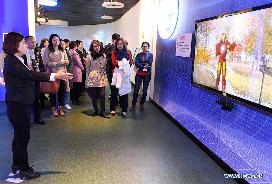 Journalists for 19th CPC National Congress attend reporting tours