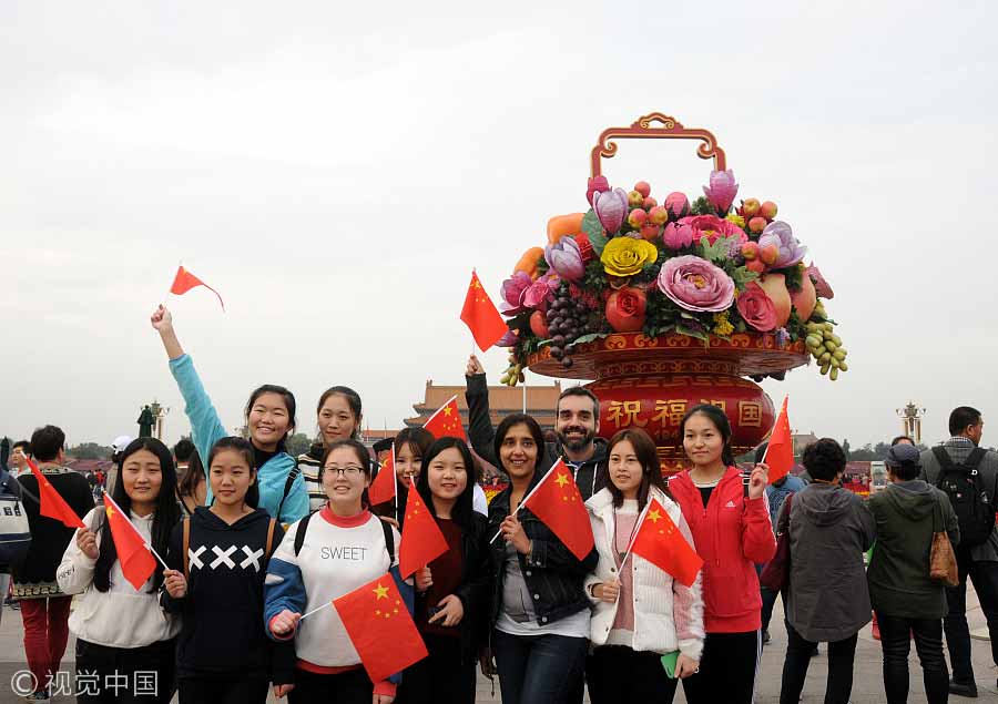 Beijing in festive mood for 19th CPC National Congress