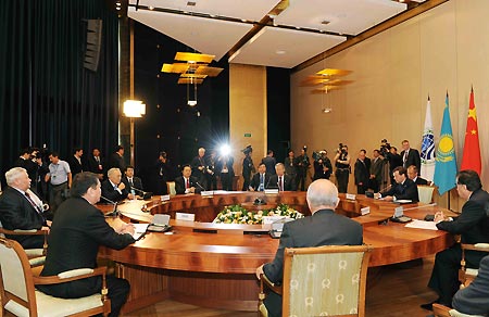 SCO leaders kick off summit in Yekaterinburg