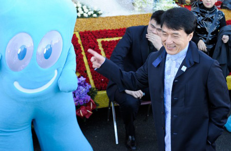 Jackie Chan, Yao Ming promote Shanghai Expo in US