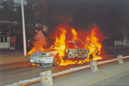 Photos on the spot of riot in NW China