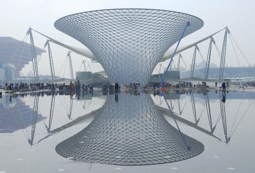 'Water Mirror' reflects Expo