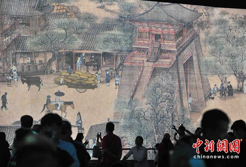 Moving 'Riverside Scene During the Qingming Festival'