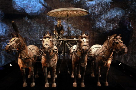 Qin tomb’s chariot and horses drives into Expo