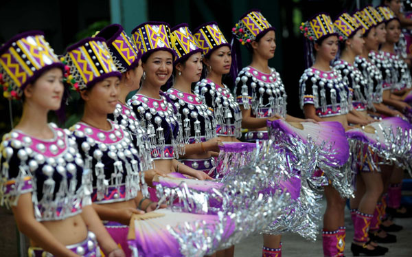 Expo’s Yunnan Week opens with fanfare
