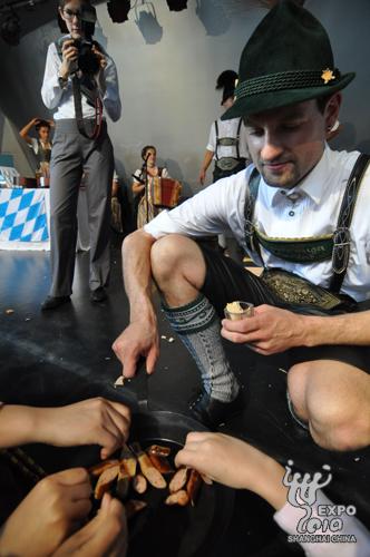 Munich Beer Festival kicks off at Expo