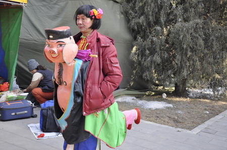 Spring festival coincides with Valentine's Day