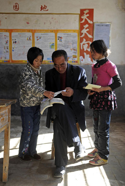 Tough school life in Ningxia mountains