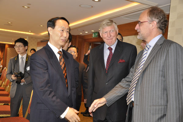 CPC official meets with EU researchers