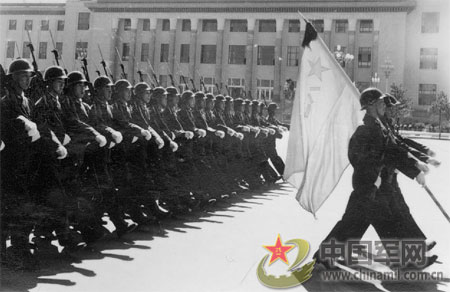 1959: Forces on parade, National Day in 1959