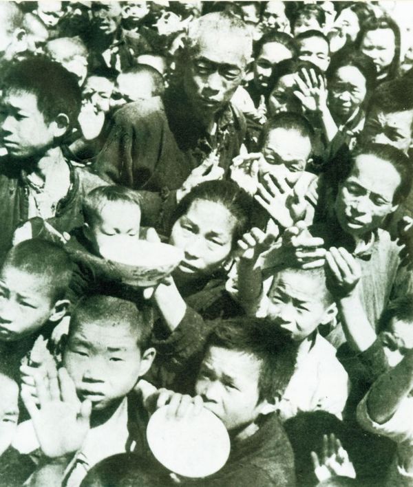 Online photo exhibition of China in Development (1911-2011)