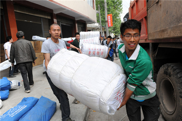 Caring volunteers who helped those in need