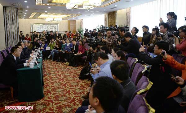 NPC deputies talk about industrial restructuring