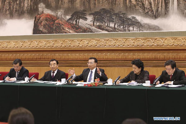 Chinese leaders stress stabilizing economic growth
