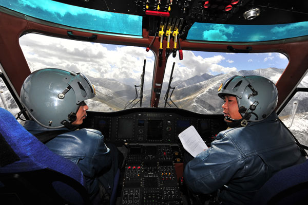 Eagle hunting from the tree top - Sights and sounds of PLA Aviation Test Flight Squadron