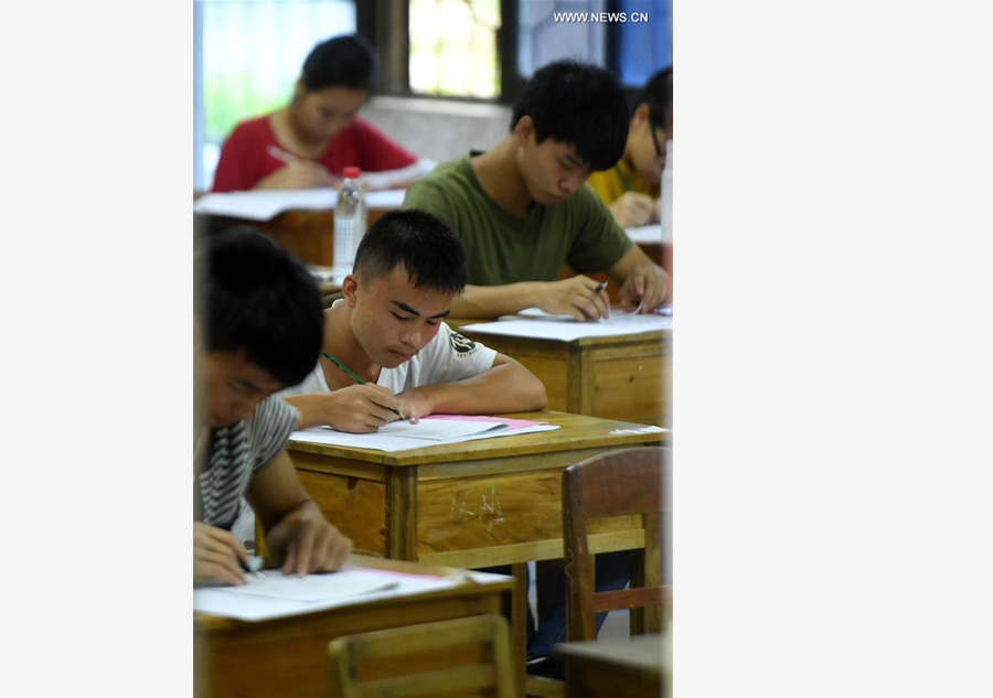 9.4m students sit China's college entrance exam