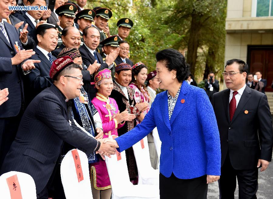 Liu Yandong visits Aksu, Ili in Xinjiang