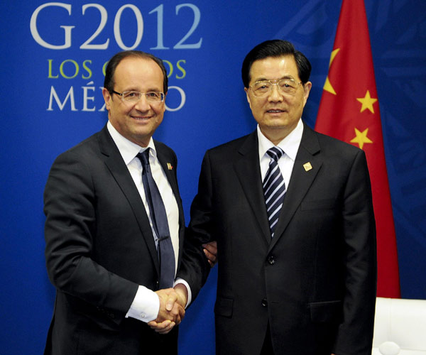 Chinese, French presidents meet on deepening ties