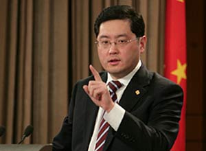 Chinese Foreign Ministry Spokesman Qin Gang said here on Tuesday that China attached great importance to food safety and had taken effective measures in legislation, administration and media supervision.(Xinhua Photo)
