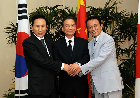 China, Japan, S Korea agree to push forward Six-Party talks