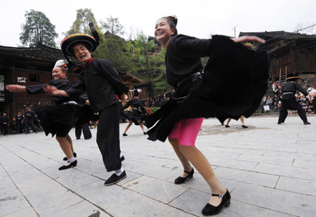 Miao people celebrate Sisters Festival