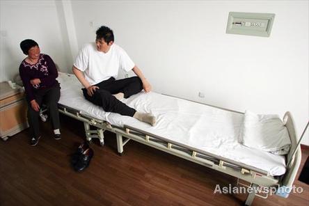 Henan native vying to be world's tallest