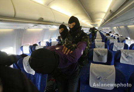 Anti-hijacking exercise in Wuhan