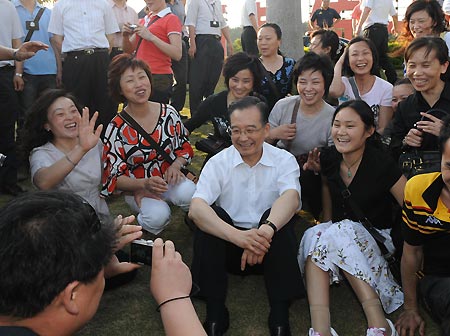 Premier Wen calls for closer cross-Straits co-op