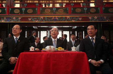 Top political advisor meets KMT chairman