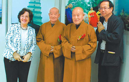 Japan woman retraces history route to China by monk