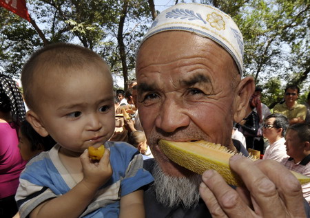 Honeydew melon ripe for market in Xinjiang