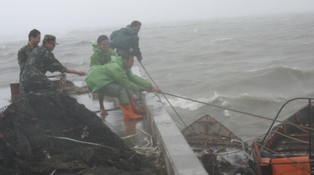 Tropical storm Linfa lands in E China