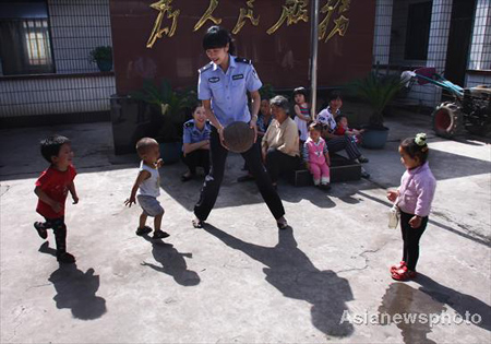 Hubei plans mission to rescue kidnapped children