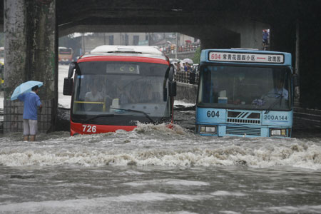 Wuhan city caught in deep rainwater