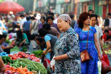 Bazaar brisks as Urumqi backs to normal