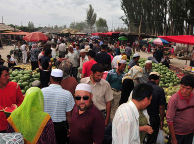 Uygur official condemns riot, calls for healing in Xinjiang