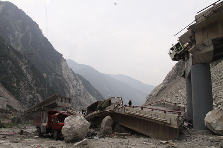 Landslide leaves 6 dead in Wenchuan