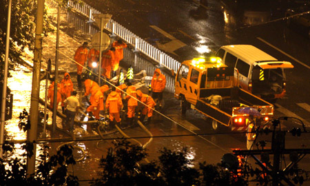 Heaviest rainstorm of the year hits Beijing