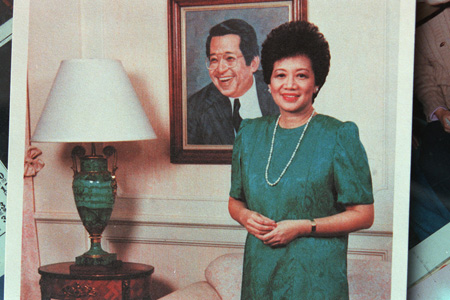 China mourns death of former Philippine president