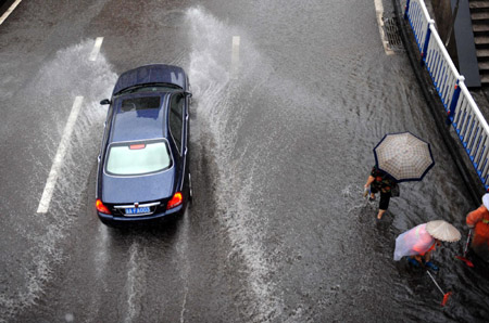 Rainstorm kills 10 in SW China's Chongqing